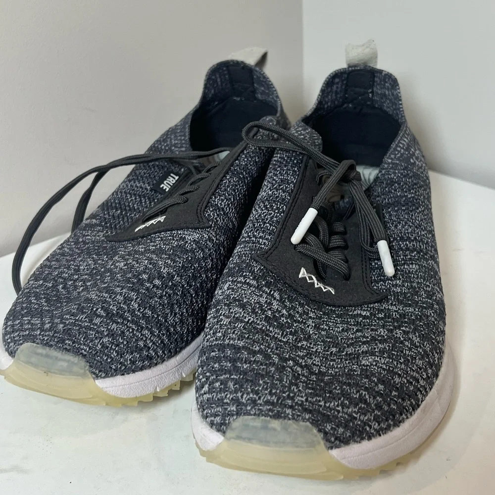 TRUE Linkswear Performance Knit Sneaker Size 9.5 All Day Knit Sneakers EUC